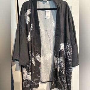 Simple Suzanne Betro Heather Gray and White Bird Open Kimono